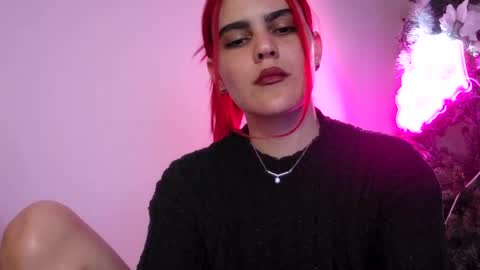 Snapshot of officialbella chatting on June 15, 2026, 3:31 am Bella online show from June 15, 2026, 3:31 am