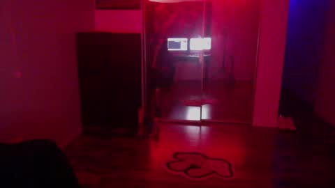 Snapshot of officialmoneyxxx chatting on January 16, 2025, 11:48 am Money online show from January 16, 2025, 11:48 am