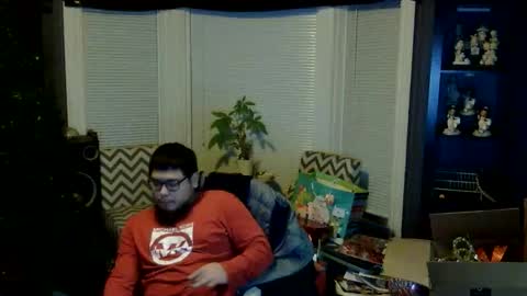 oscar flores online show from January 8, 2026, 12:40 pm