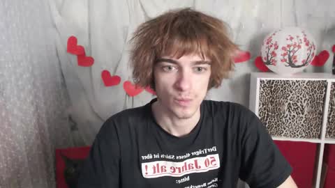 Snapshot of og_mister_penis chatting on March 20, 2026, 4:23 pm Felix online show from March 20, 2026, 4:23 pm