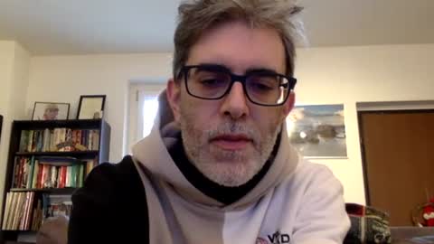 Snapshot of oggs48 chatting on February 6, 2025, 1:10 pm oggs48 online show from February 6, 2025, 1:10 pm