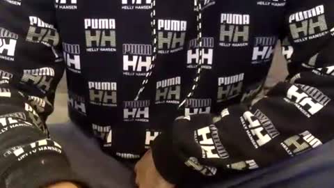 Snapshot of oggs48 chatting on November 8, 2025, 12:05 pm oggs48 online show from November 8, 2025, 12:05 pm