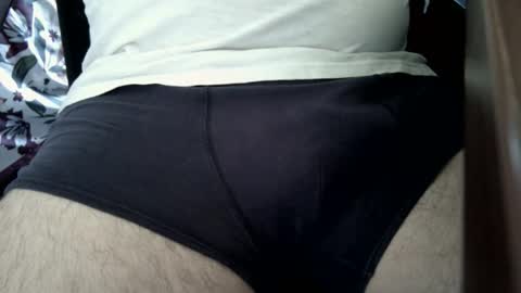 Snapshot of ogsircumsalot chatting on November 19, 2025, 7:30 am Archie online show from November 19, 2025, 7:30 am