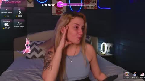 Snapshot of oh_my_julia chatting on November 10, 2025, 4:39 pm oh_my_julia online show from November 10, 2025, 4:39 pm