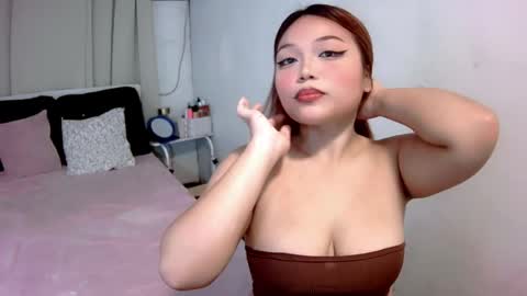 oh_my_lovingjoy online show from May 2, 2026, 12:15 am
