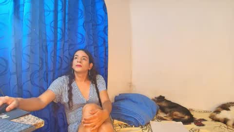 Snapshot of oh_tique chatting on December 17, 2025, 5:41 pm LU online show from December 17, 2025, 5:41 pm