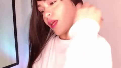 Snapshot of oh_xxxlt4 chatting on September 15, 2025, 4:18 pm Oh xxxLt4 online show from September 15, 2025, 4:18 pm