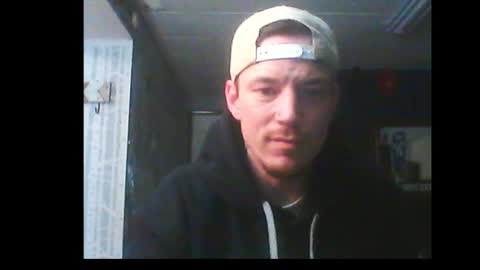 who dares  toss me some  tips lets have fun online show from December 31, 2024, 8:26 am