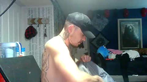 who dares  toss me some  tips lets have fun online show from October 5, 2025, 5:00 pm