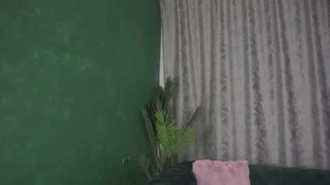 Julia online show from March 9, 2025, 8:07 am