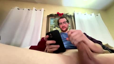 Snapshot of ohio944 chatting on December 31, 2024, 7:10 am Dom online show from December 31, 2024, 7:10 am