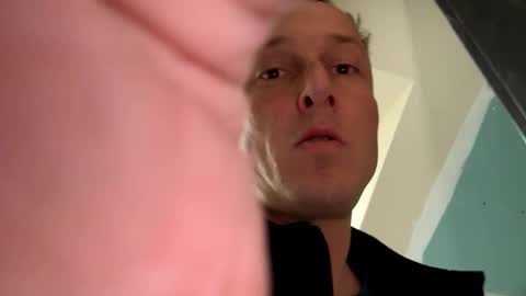 Snapshot of ohja87 chatting on February 13, 2025, 8:59 am ohja87 online show from February 13, 2025, 8:59 am