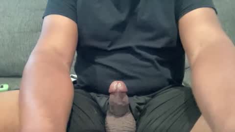 Snapshot of ohmydamn_ chatting on June 5, 2026, 5:51 pm Oh. online show from June 5, 2026, 5:51 pm