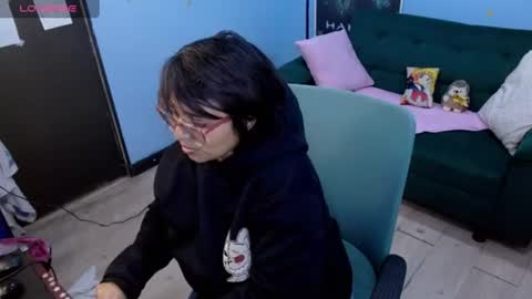 ohmysqueak online show from June 14, 2026, 4:09 pm