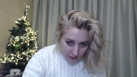 Snapshot of ohsweetiren chatting on December 23, 2024, 10:32 am Iren online show from December 23, 2024, 10:32 am