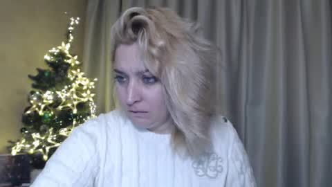 Snapshot of ohsweetiren chatting on December 30, 2024, 9:59 am Iren online show from December 30, 2024, 9:59 am