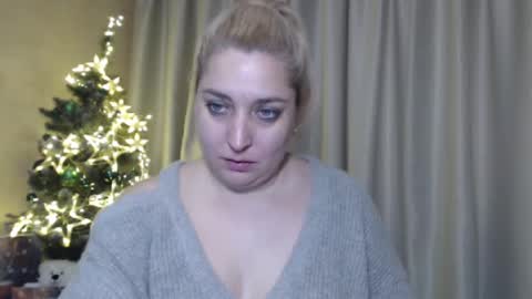 Snapshot of ohsweetiren chatting on January 3, 2025, 10:09 am Iren online show from January 3, 2025, 10:09 am