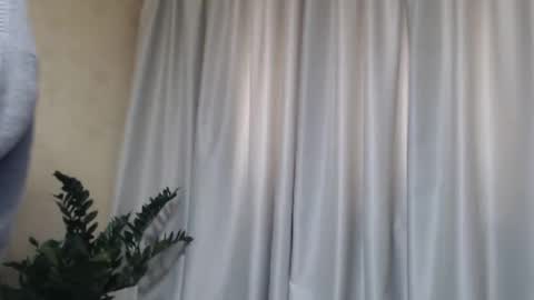 Snapshot of ohsweetiren chatting on February 28, 2025, 7:48 am Iren online show from February 28, 2025, 7:48 am