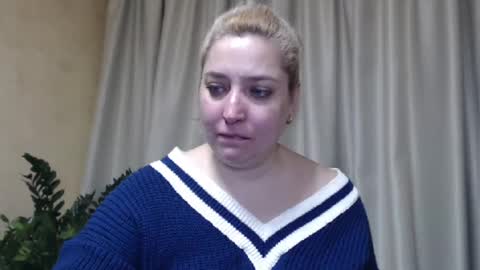 Snapshot of ohsweetiren chatting on March 1, 2025, 7:08 am Iren online show from March 1, 2025, 7:08 am