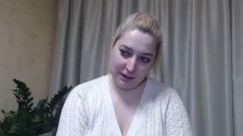 Snapshot of ohsweetiren chatting on March 2, 2025, 7:21 am Iren online show from March 2, 2025, 7:21 am