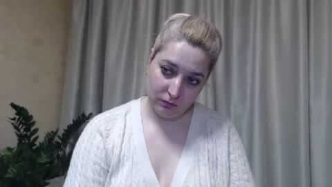 Snapshot of ohsweetiren chatting on March 2, 2025, 10:24 am Iren online show from March 2, 2025, 10:24 am