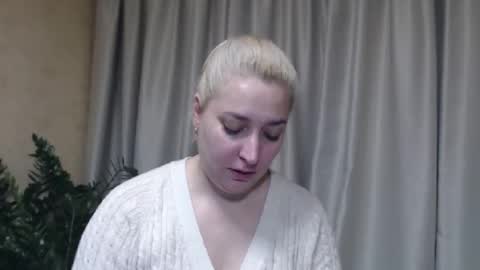 Snapshot of ohsweetiren chatting on October 31, 2025, 7:09 am Iren online show from October 31, 2025, 7:09 am