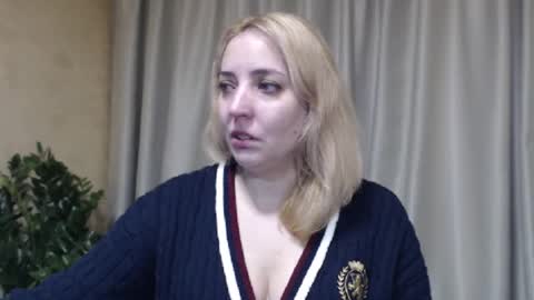 Mari online show from February 1, 2026, 10:36 am