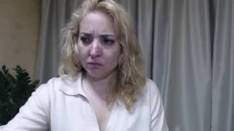 Mari online show from May 17, 2026, 5:09 pm
