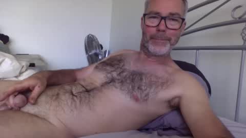 Snapshot of oiledcouple1 chatting on September 13, 2025, 12:43 am oiledcouple1 online show from September 13, 2025, 12:43 am