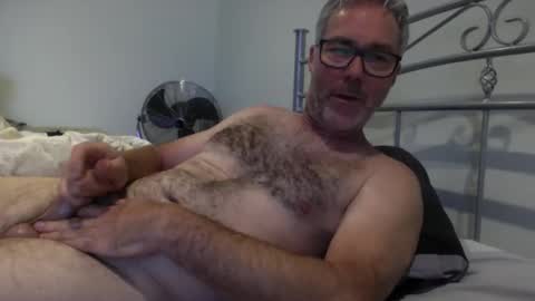 Snapshot of oiledcouple1 chatting on October 21, 2025, 7:20 am oiledcouple1 online show from October 21, 2025, 7:20 am