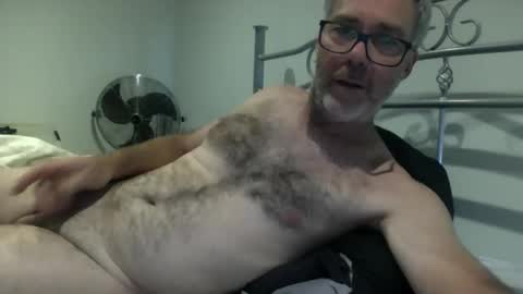 Snapshot of oiledcouple1 chatting on October 25, 2025, 10:01 am oiledcouple1 online show from October 25, 2025, 10:01 am