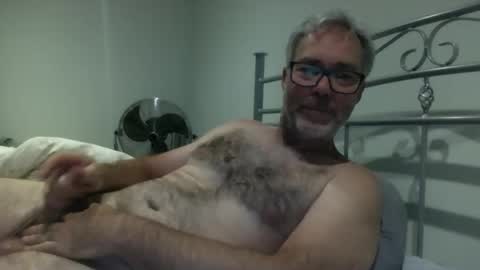 Snapshot of oiledcouple1 chatting on November 8, 2025, 9:09 am oiledcouple1 online show from November 8, 2025, 9:09 am