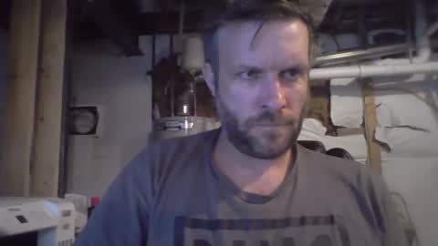 oiln420 online show from February 14, 2025, 7:44 pm