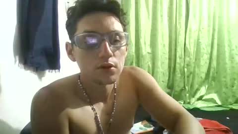 Snapshot of okamisan34 chatting on October 17, 2025, 7:55 am Gambitox15 online show from October 17, 2025, 7:55 am