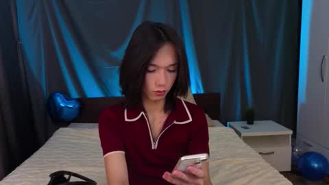 Snapshot of okerriella chatting on November 9, 2025, 1:42 pm Ami online show from November 9, 2025, 1:42 pm