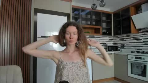Snapshot of oksanafedorova chatting on June 4, 2026, 12:11 pm Welcome to my fans page online show from June 4, 2026, 12:11 pm