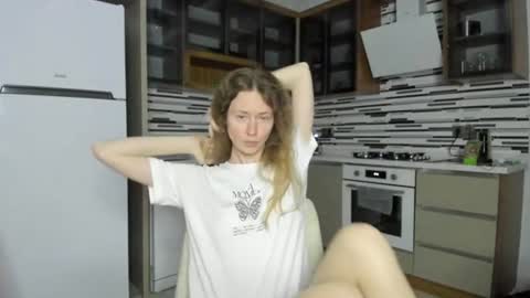 Snapshot of oksanafedorova chatting on June 13, 2026, 8:07 pm Welcome to my fans page online show from June 13, 2026, 8:07 pm