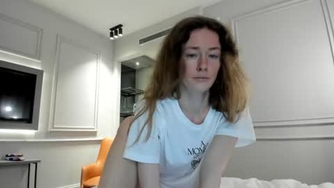 Snapshot of oksanafedorova chatting on July 7, 2026, 9:30 pm Welcome to my fans page online show from July 7, 2026, 9:30 pm