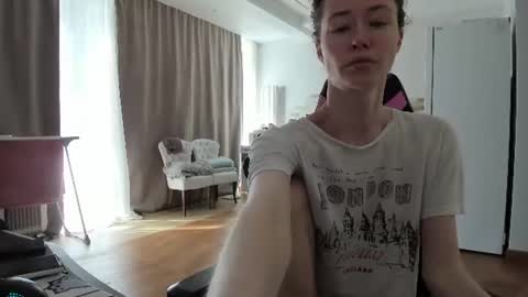 Snapshot of oksanafedorova chatting on August 2, 2026, 11:30 am Welcome to my fans page online show from August 2, 2026, 11:30 am