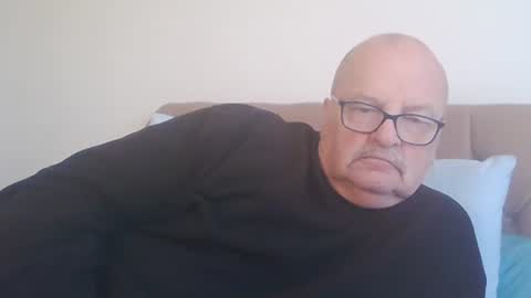 old_fkr online show from December 3, 2024, 9:55 am