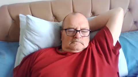 old_fkr online show from January 4, 2025, 10:05 am