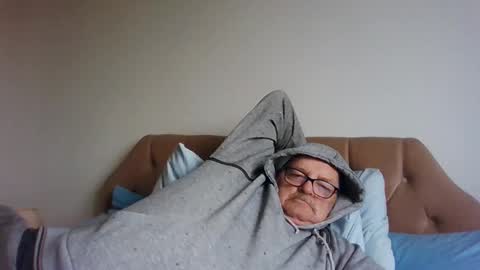 old_fkr online show from January 27, 2025, 12:58 pm