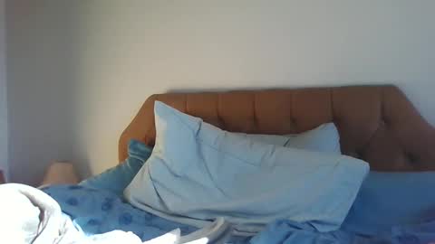 old_fkr online show from February 28, 2025, 1:47 pm