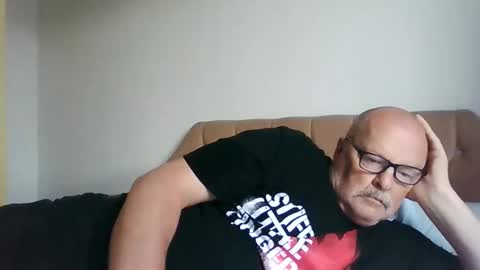 Snapshot of old_fkrr_ chatting on September 10, 2025, 12:16 pm old_fkrr_ online show from September 10, 2025, 12:16 pm