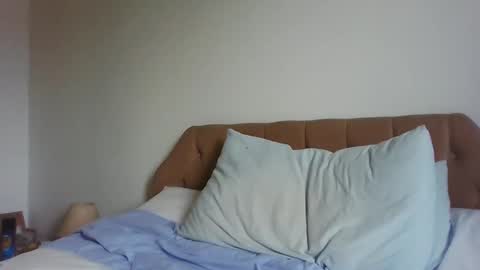 Snapshot of old_fkrr_ chatting on September 14, 2025, 8:57 am old_fkrr_ online show from September 14, 2025, 8:57 am