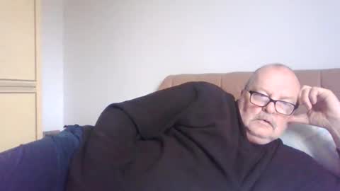 old_fkrr_ online show from February 2, 2026, 12:48 pm