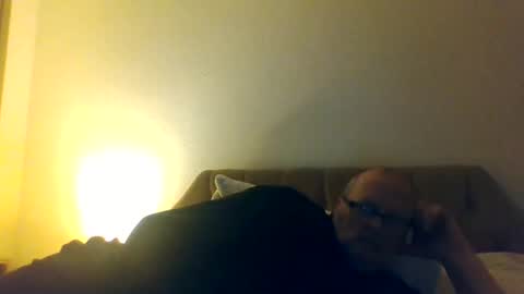 old_fkrr_ online show from May 2, 2026, 1:54 am
