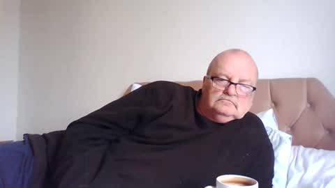 old_fkrr_ online show from June 11, 2026, 10:35 am