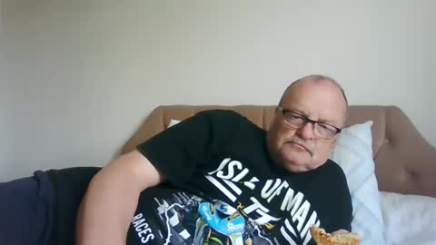 Snapshot of old_fkrr_ chatting on June 29, 2026, 9:59 am old_fkrr_ online show from June 29, 2026, 9:59 am