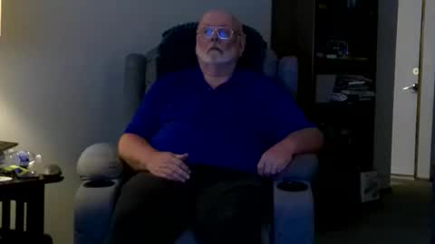Snapshot of old_guy111 chatting on June 8, 2026, 3:07 am old_guy111 online show from June 8, 2026, 3:07 am